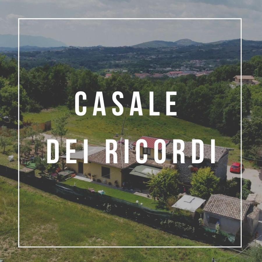 Casale Dei Ricordi Bed and Breakfast Arce Eksteriør billede